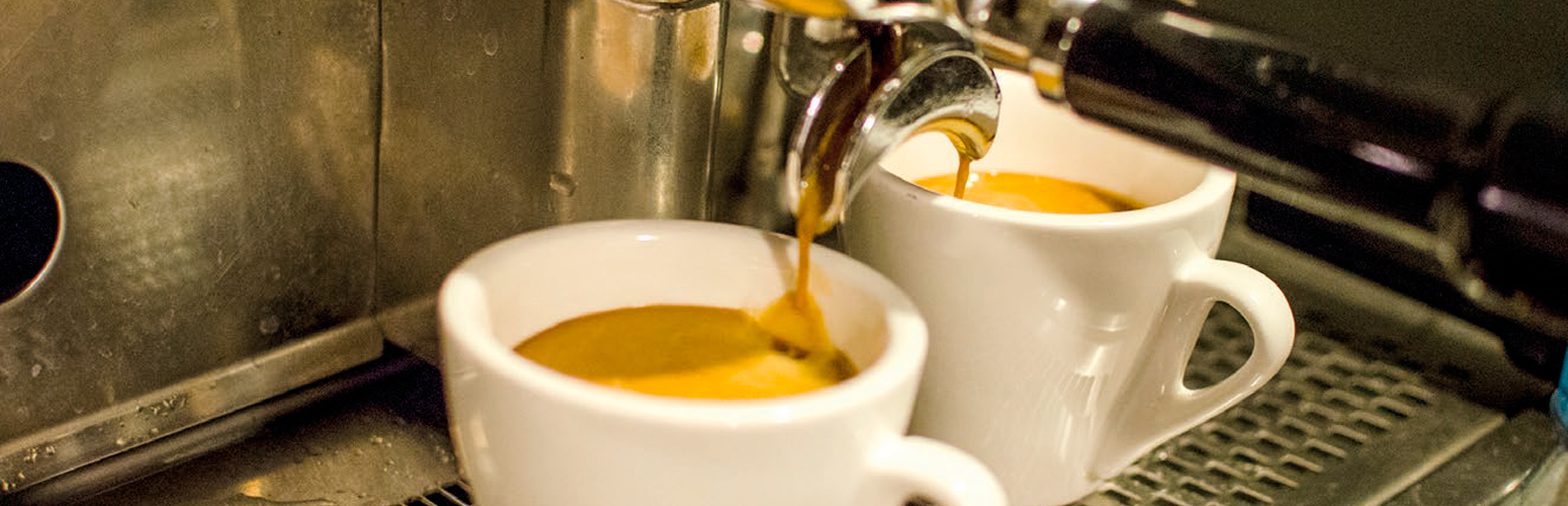 „Instantná káva ja odpad, ktorý by inak nikto nekúpil“ David Frajt, BREW BAR café